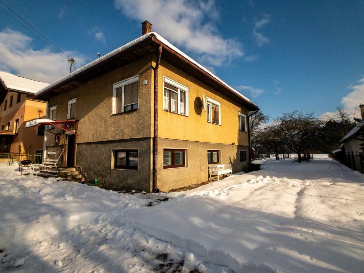 Chalupa V Západných Tatrách Bobrovec Esterno foto
